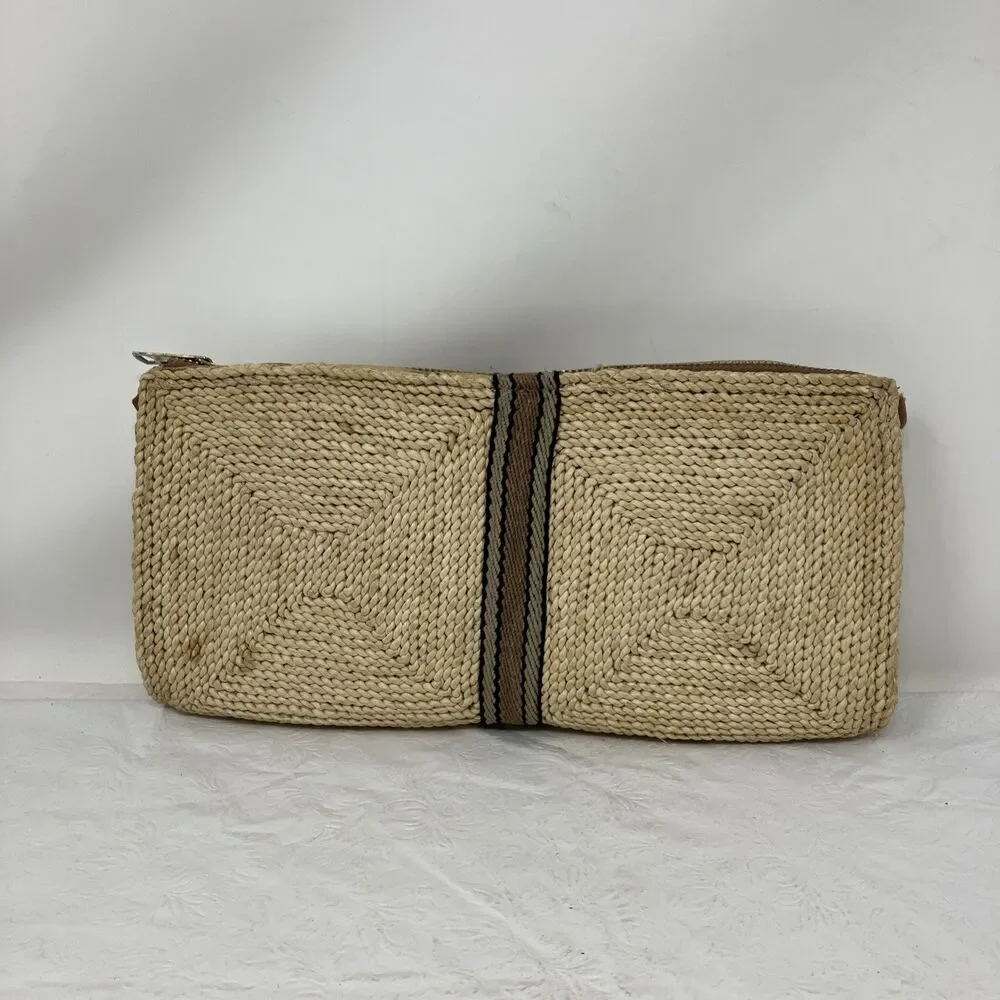 Vintage 70s Womens Hand Clutch Tan Woven Raffia Straw Retro Boho Chic Nature